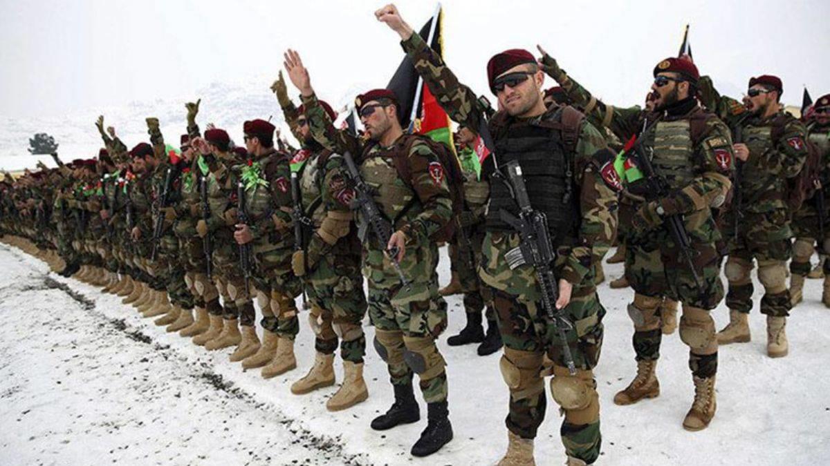 Afganistan ordusu, bir avu Taliban'a nas?l diz kt? Sorunun cevab? hayalet taburlarda gizli